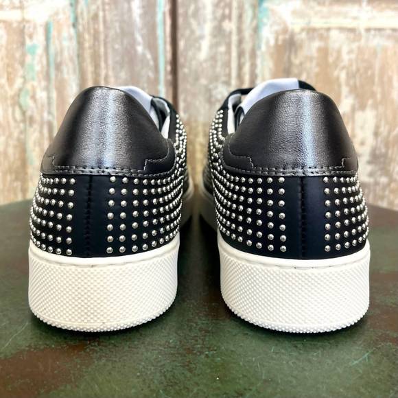 NEW CASTA women's alec x studded shoes in black - Picture 2 of 2